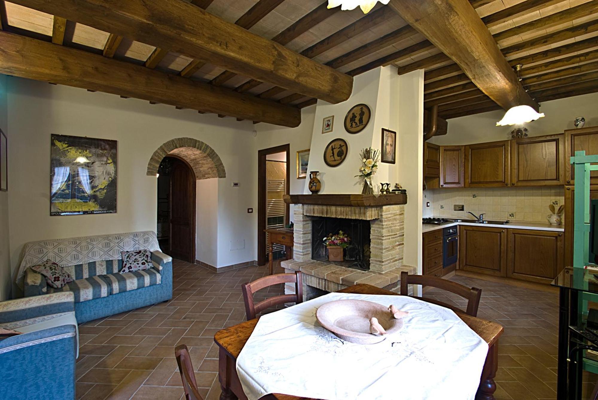 Casale Del Monsignore Spoleto Habitación foto