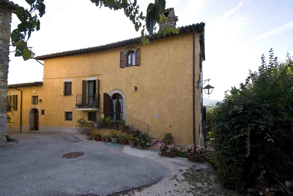 Casale Del Monsignore Spoleto Exterior foto
